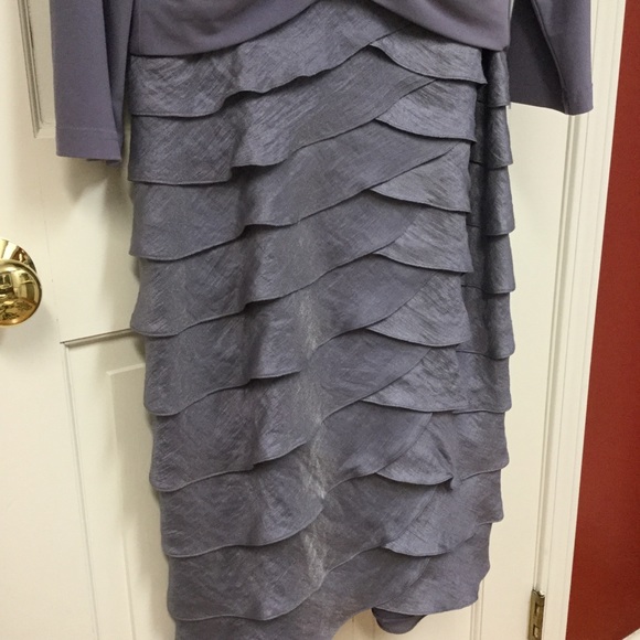 ADRIANNA PAPELL Tiered Cocktail Dress Periwinkle - Picture 3 of 4